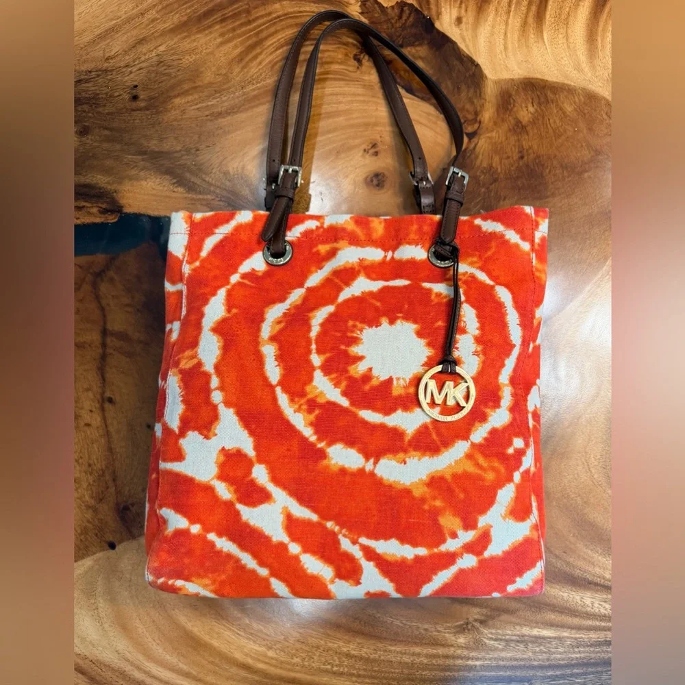 Michael Kors 🔥euc🔥 🧡michael